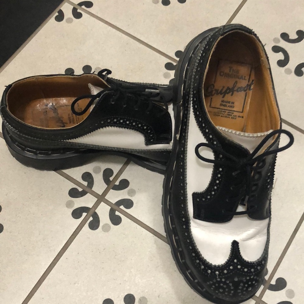 Gripfast Brogue Wingtip